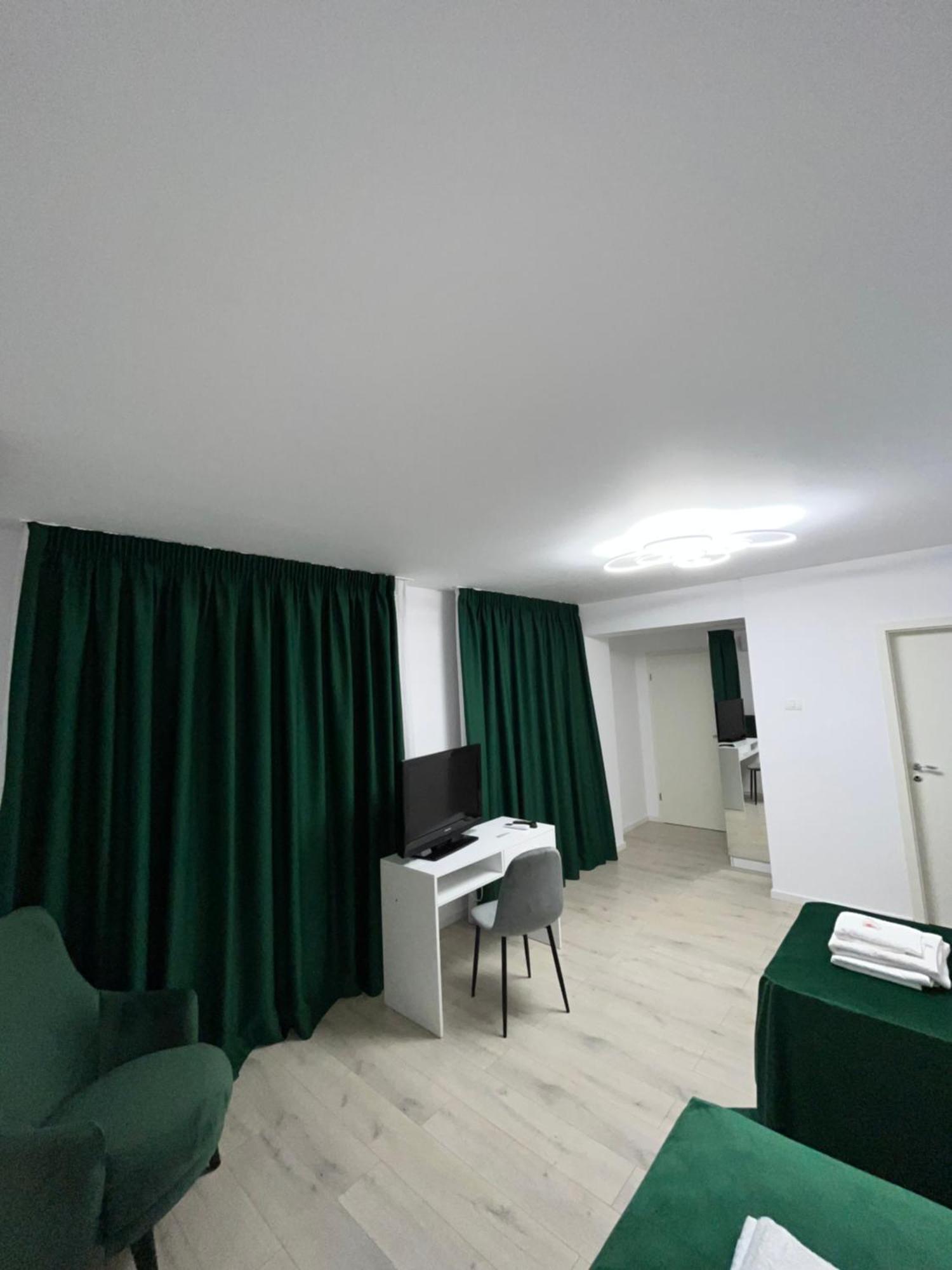 Stepo Sunset Apartment Букурещ Екстериор снимка
