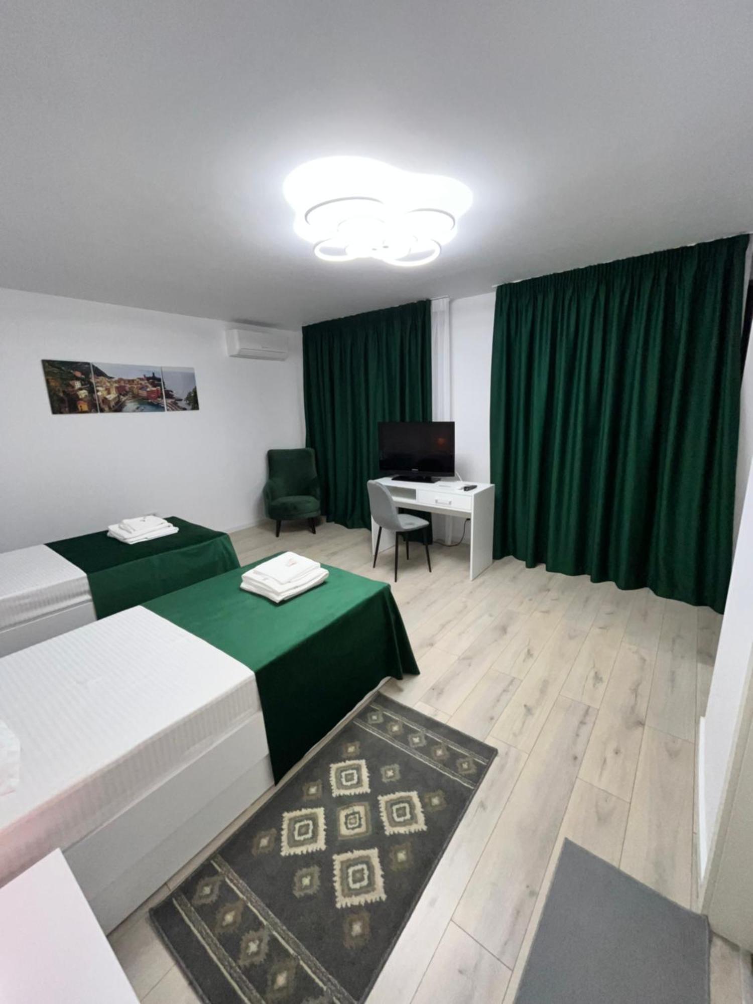 Stepo Sunset Apartment Букурещ Екстериор снимка
