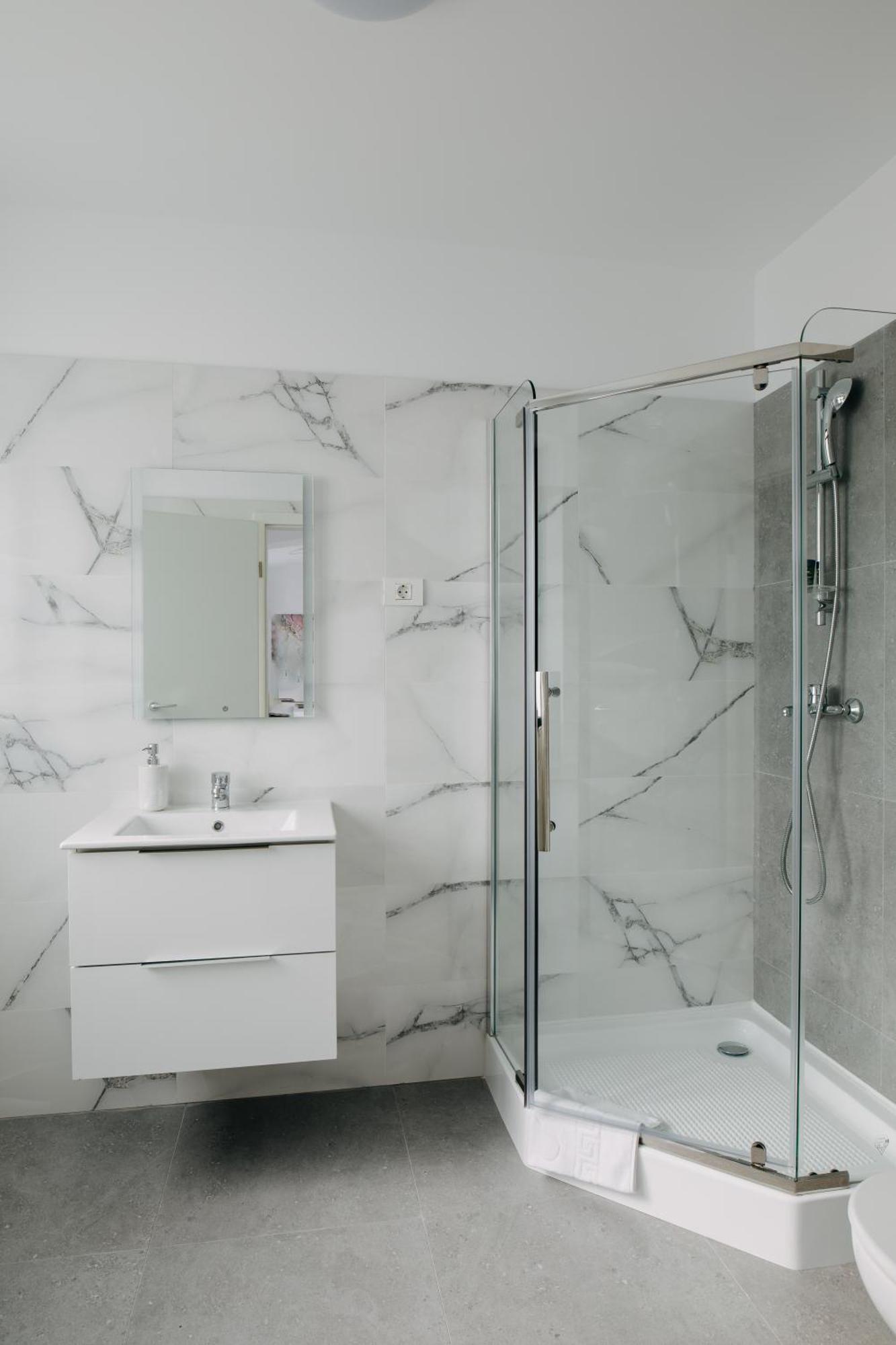 Stepo Sunset Apartment Букурещ Екстериор снимка