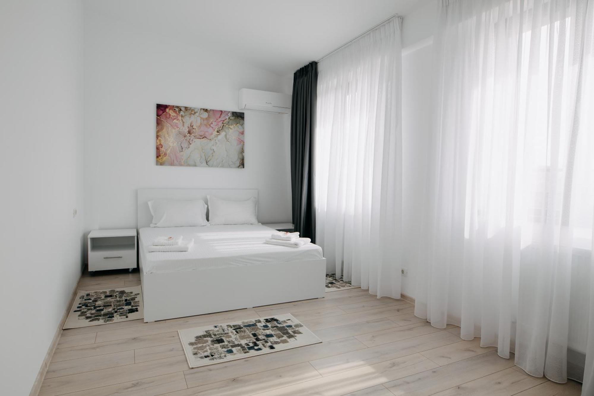 Stepo Sunset Apartment Букурещ Екстериор снимка